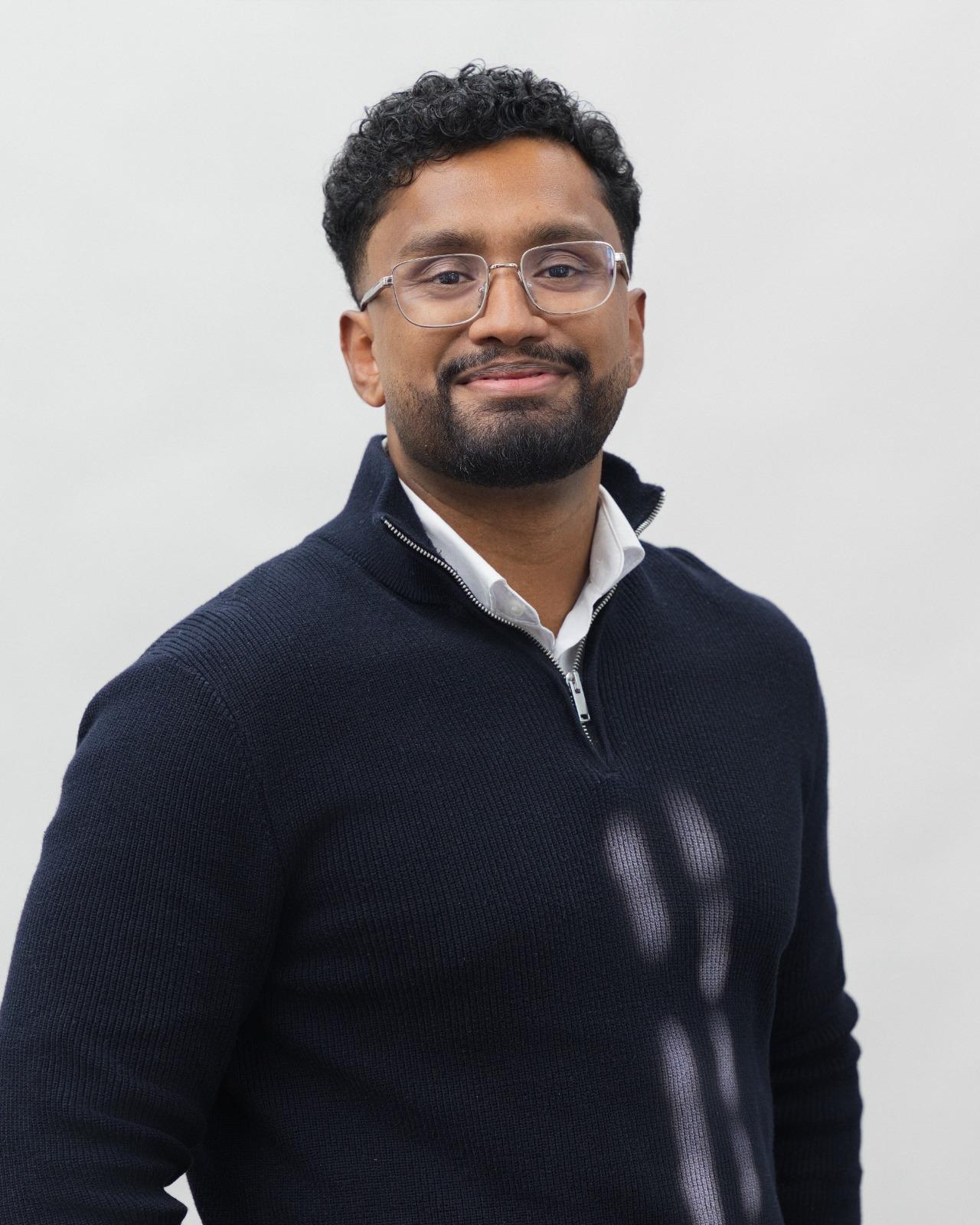 Porträtfoto von Piranavan Ramesh